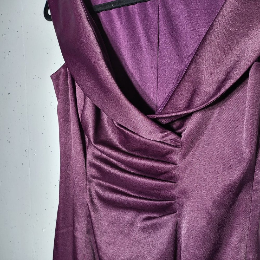Evan Picone Women's Sleeveless Ruched Purple Dress Size 6 Office Career Date - Picture 7 of 9